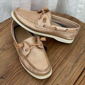 Sperry Vida Brushed Metallics Rose Gold Boat Shoe Women’s Size 6.5 STS80480